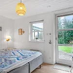 Onta - 900m From The Sea By Interhome