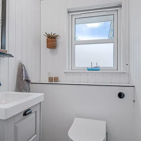 Onta - 900m From The Sea By Interhome